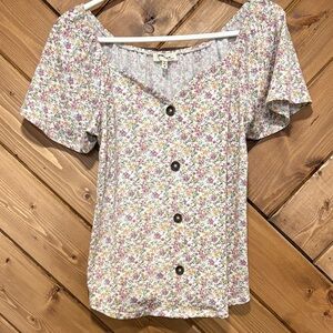 Monteau Floral Women's Top With Buttons Medium